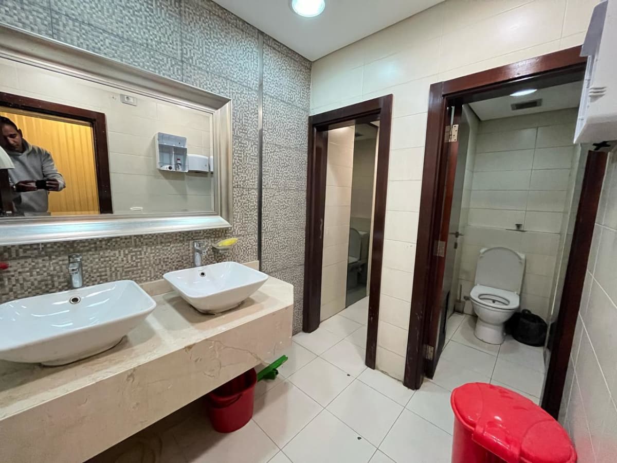 Administrative Office For Rent| 550m²| Cornish.