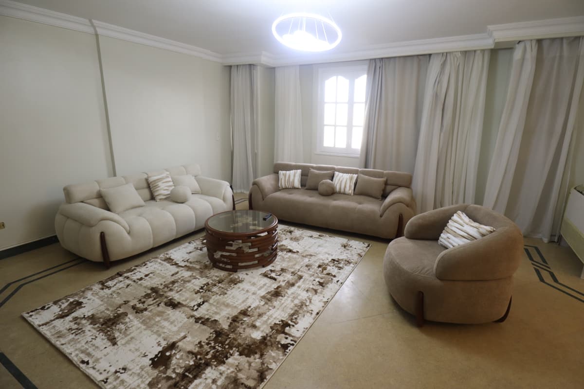 Warm And Inviting Furnished Apartment In Maadi Degla.