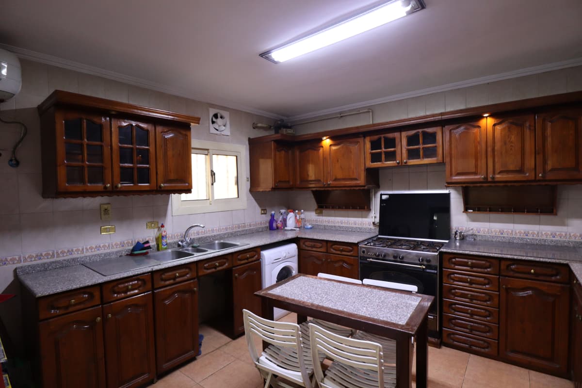 Peaceful & Homey Furnished Apartment in Maadi Degla.