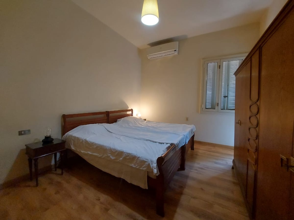 Bright 2BR Apartment with Equipped Kitchen & Balcony