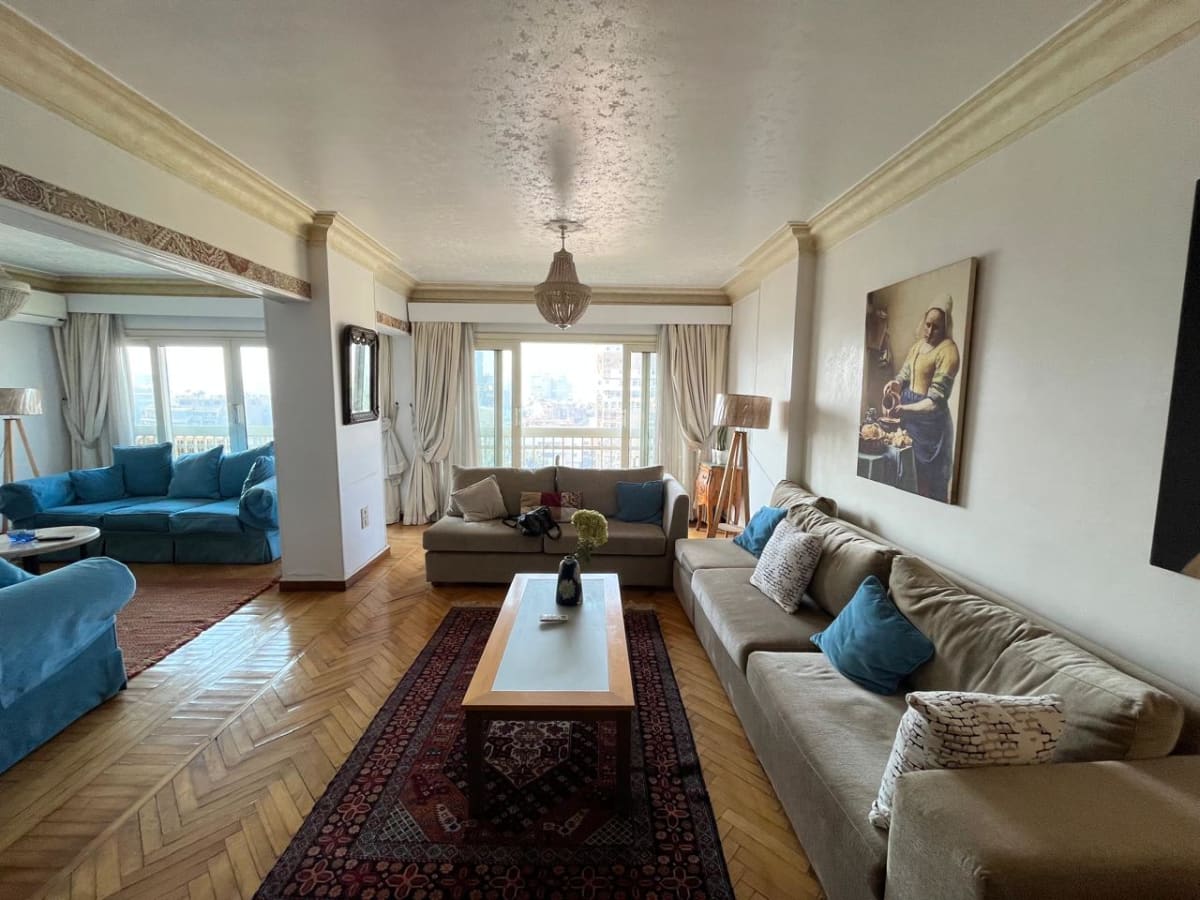 Modern 3BR Apartment in Zamalek