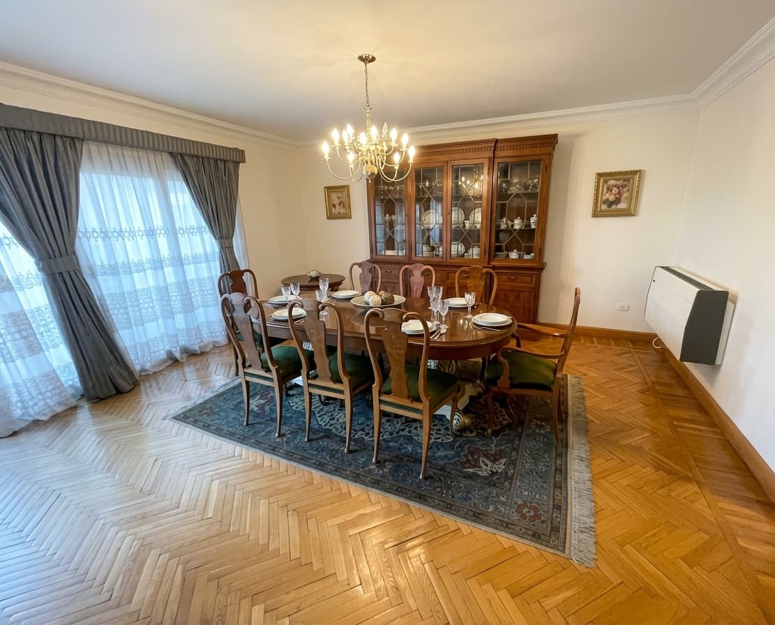 Sunny & Airy 3BR Apartment in Maadi