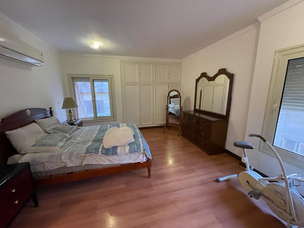 Sunny & Airy 3BR Apartment in Maadi