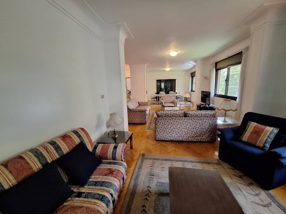 Cozy & Modern Ground Floor Apartment In Sarayat El Maadi.