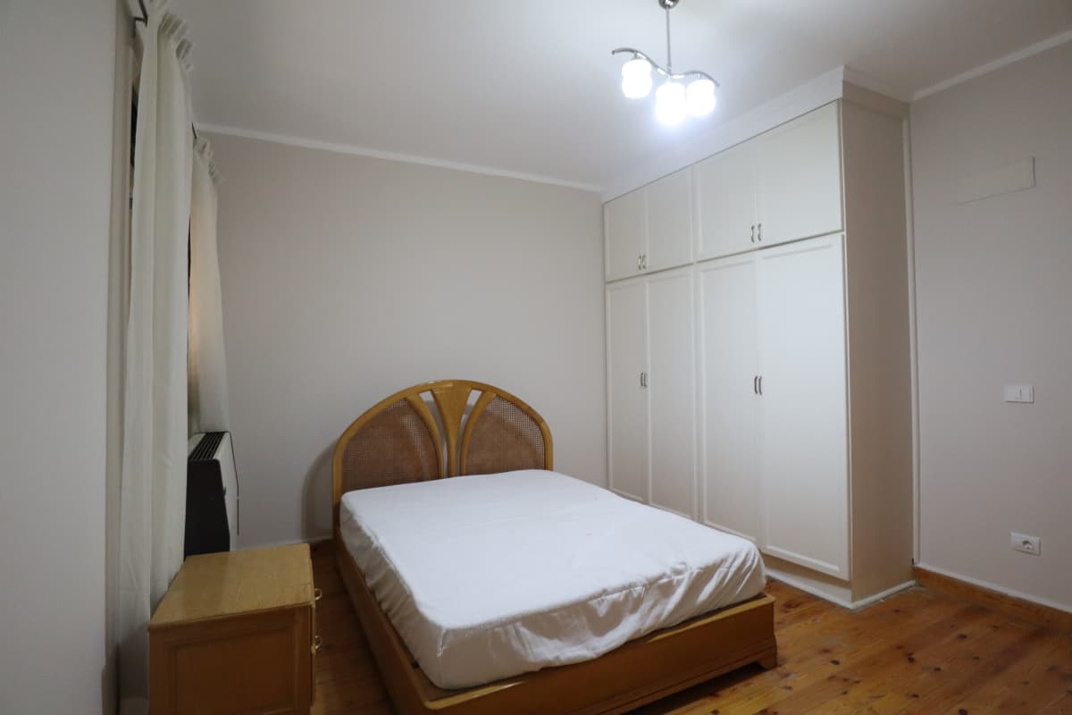 Spacious 4BR Apartment with Green Views