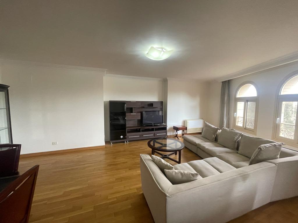 Modern 3BR Apartment Combines Refined Living & Natural Beauty