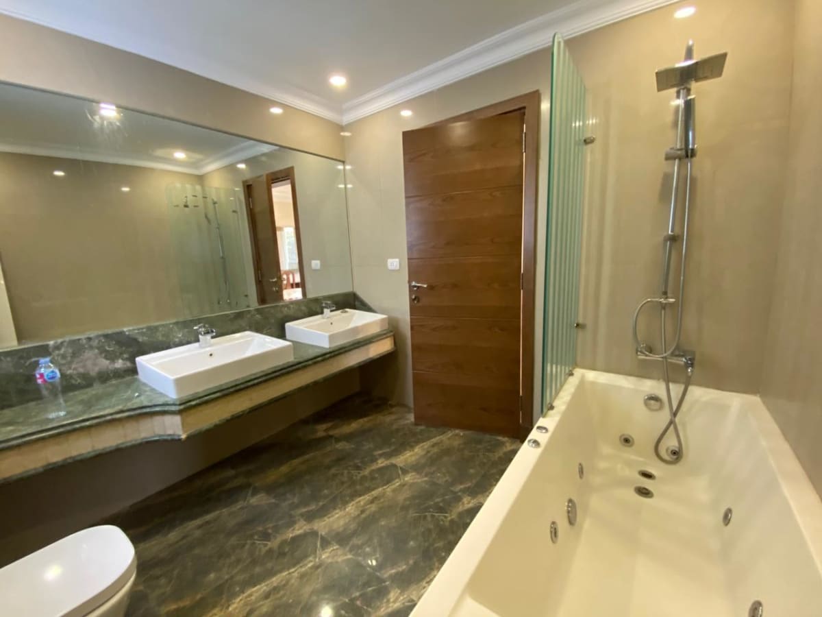 Upscale Penthouse For Rent With Private Pool in Sarayat El Maadi.