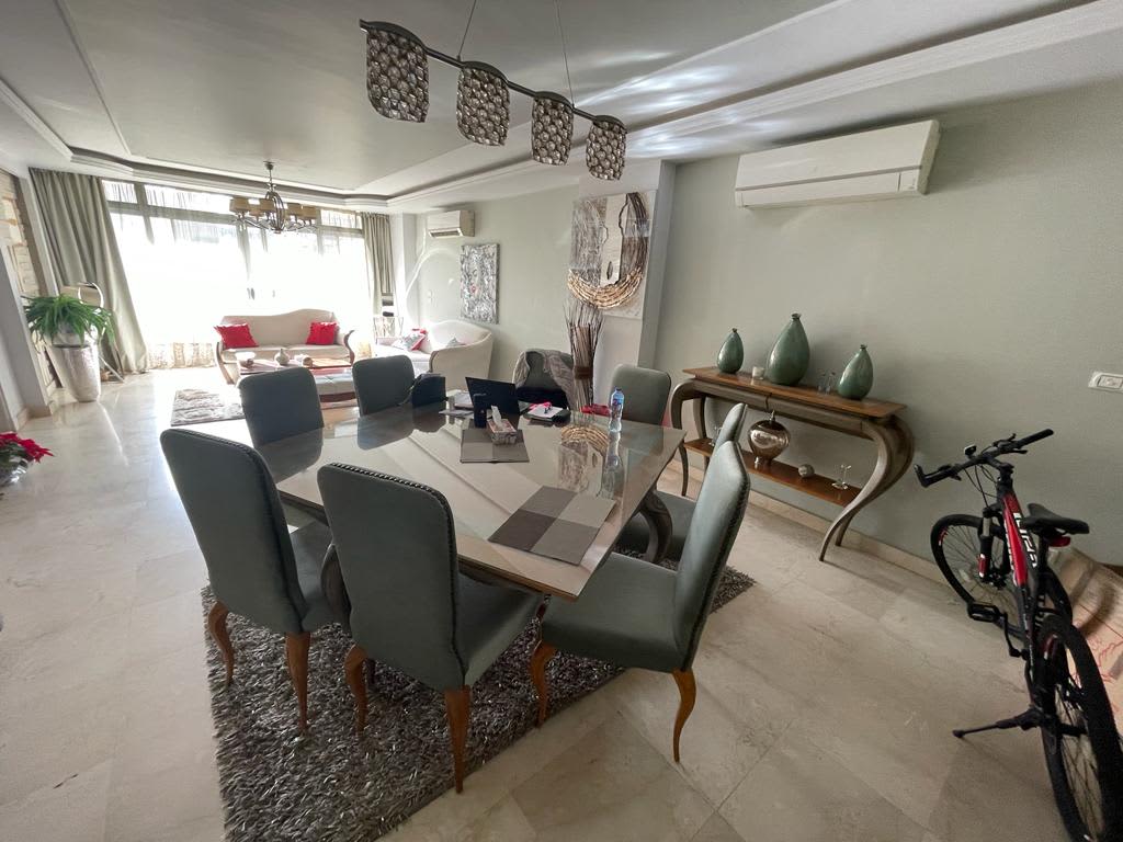 Bright & Spacious Apartment in Prime Maadi