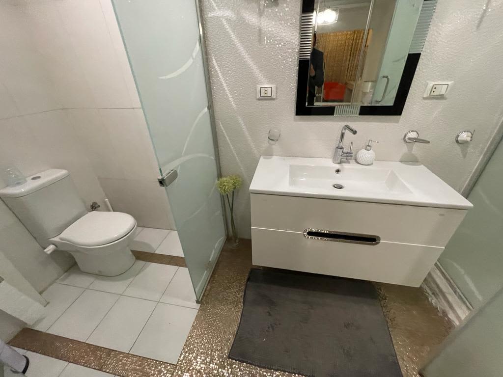 Bright & Spacious Apartment in Prime Maadi