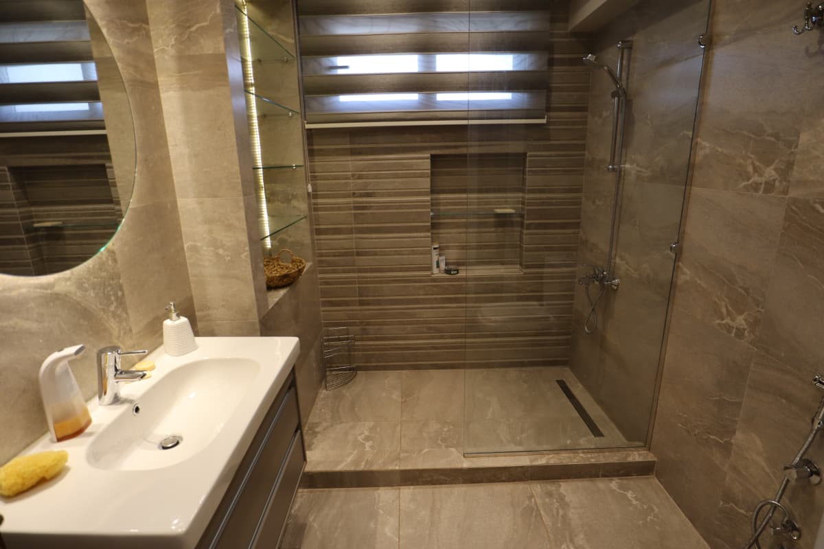 Premium 4BR Penthouse Living in Maadi Sarayat