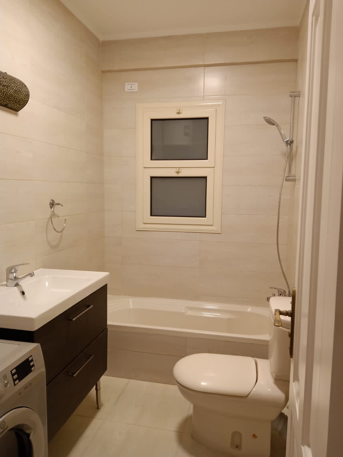 Stylish 2-Bedroom - 140 sqm with Shared Pool
