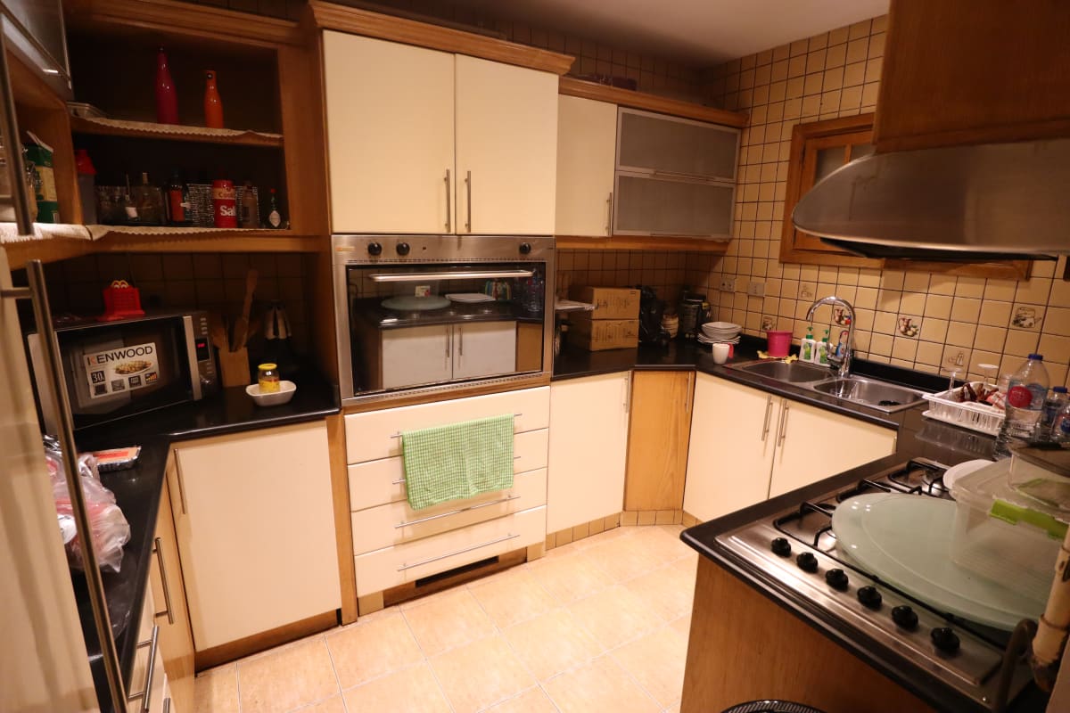 Charming 2-Bedroom Apartment in Maadi - 200 sqm