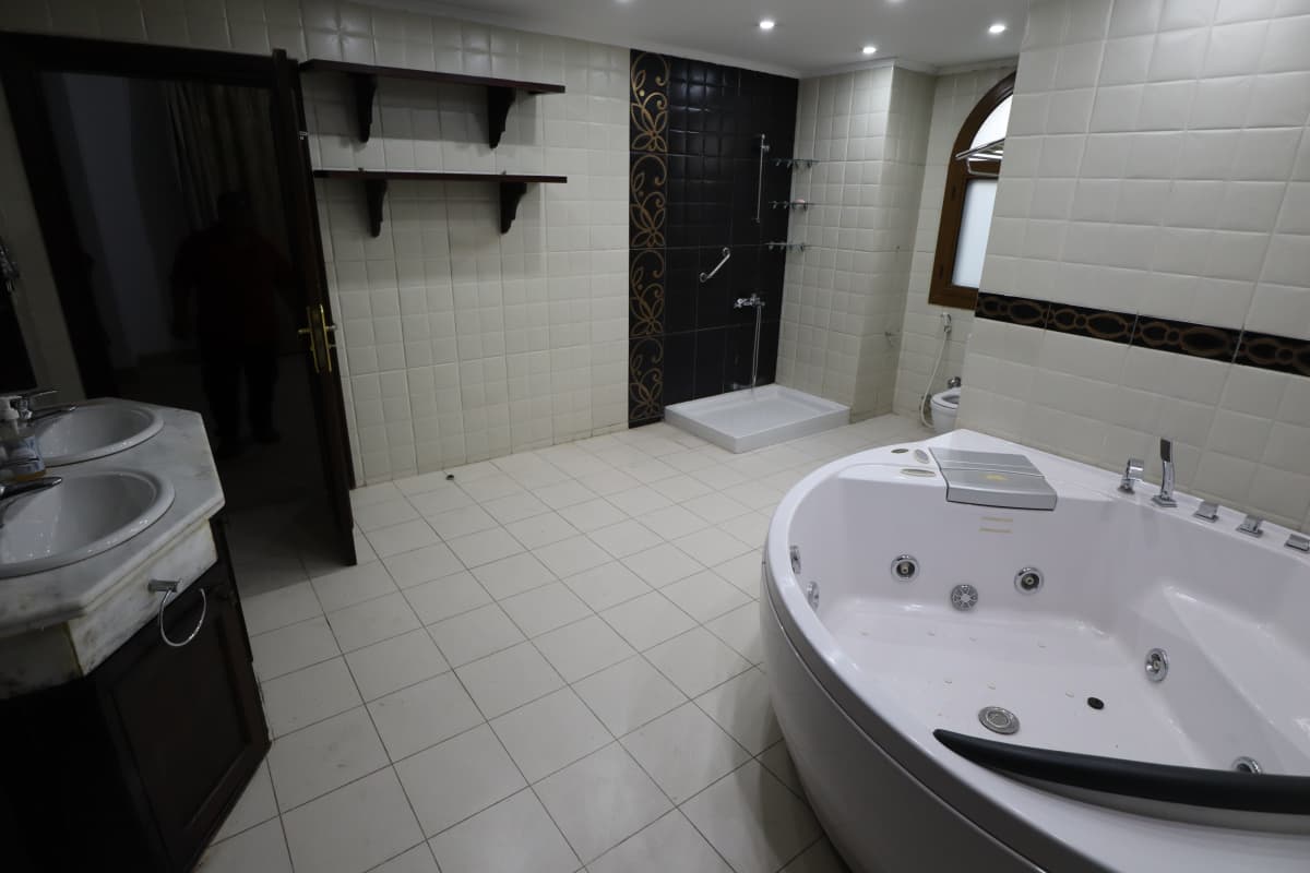 Administrative Villa in Prime Location | 1050 Sqm | Sarayat ElMaadi
