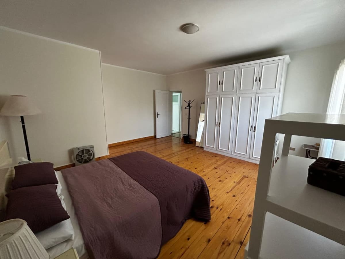 Sunlit 3-Bedroom Apartment with Private Balcony