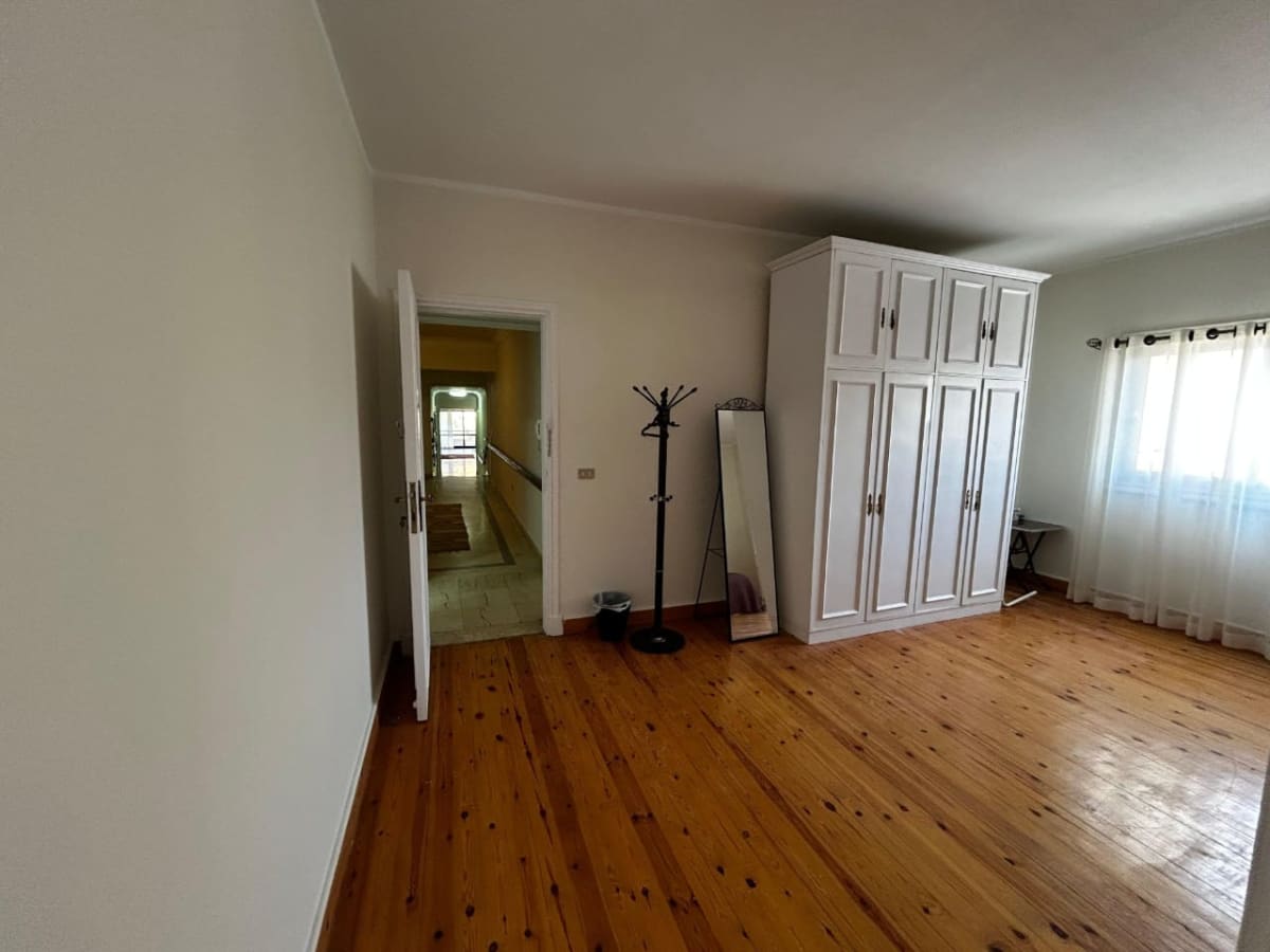 Sunlit 3-Bedroom Apartment with Private Balcony