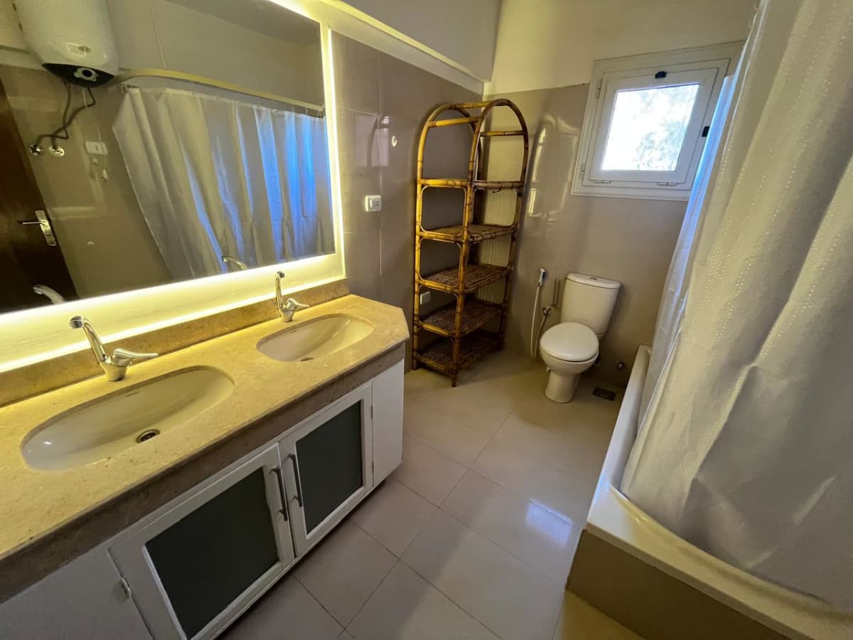 Luxury Furnished Apartment With Shared Pool In Sarayat El Maadi.