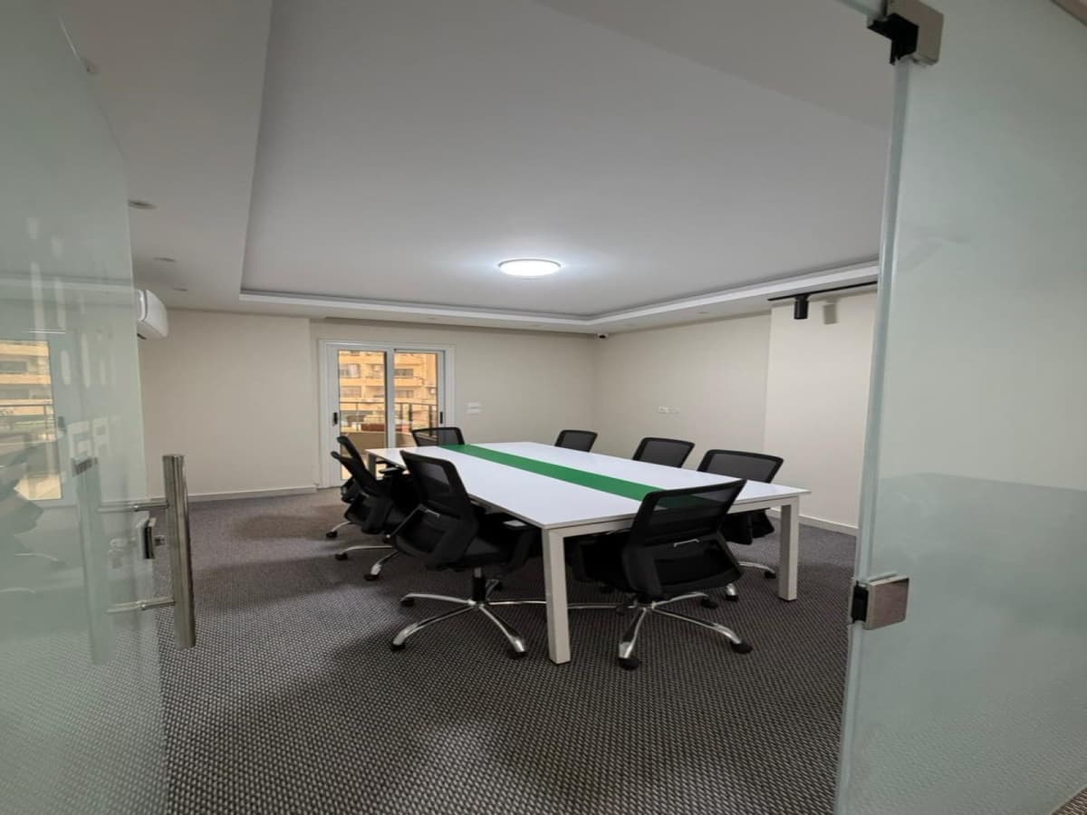 Modern Administrative Office | 430m² | For Rent in Zahraa El Maadi.