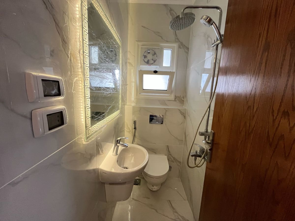 Semi Furnished Apartment In The Heart Of Maadi Close To All Service