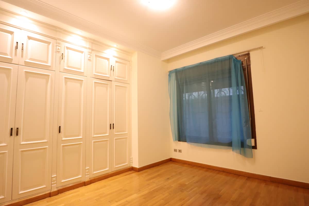Spacious Semi Furnished Ground Floor For Rent In Maadi Degla.