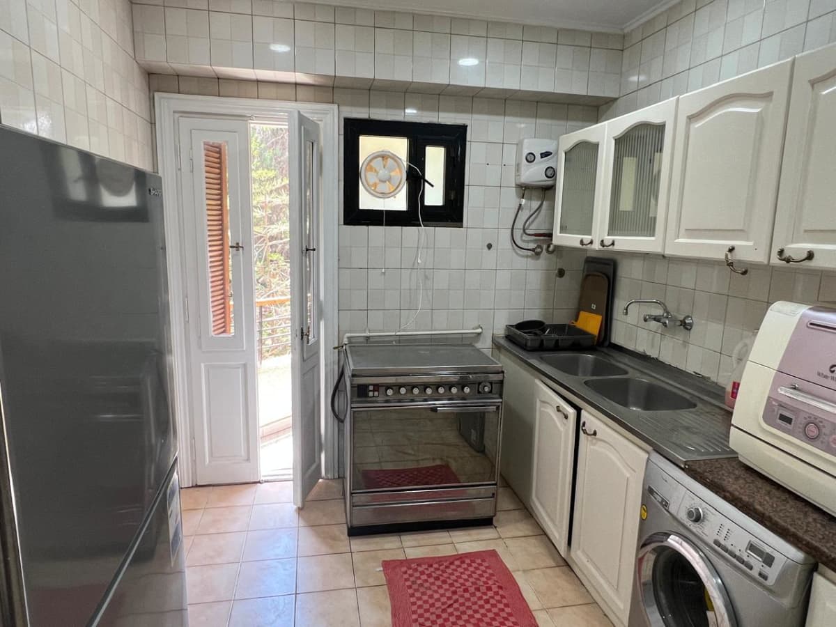 Furnished Unit In Maadi Sarayat|200m²| Bright Layout.