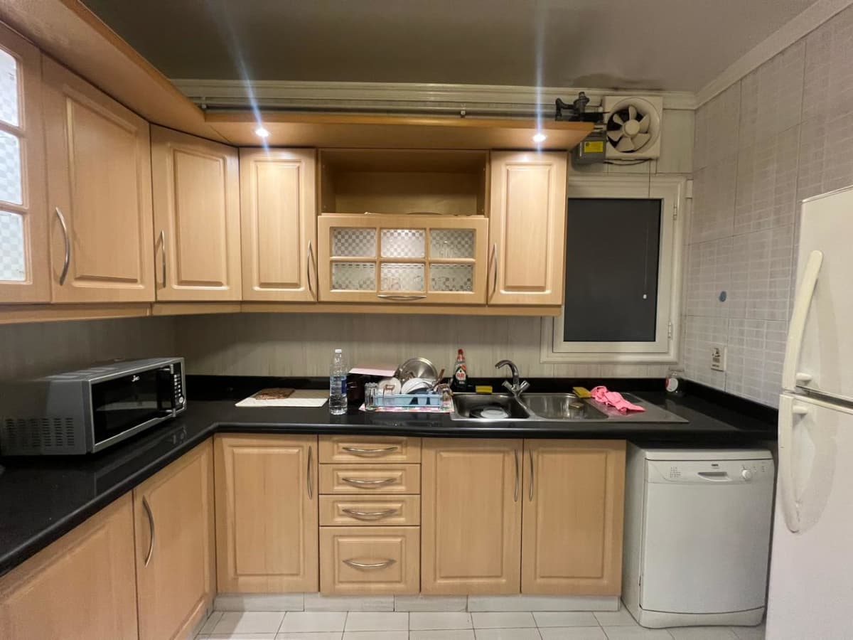 Apartment In Prime Location In Maadi Sarayat With Office Room