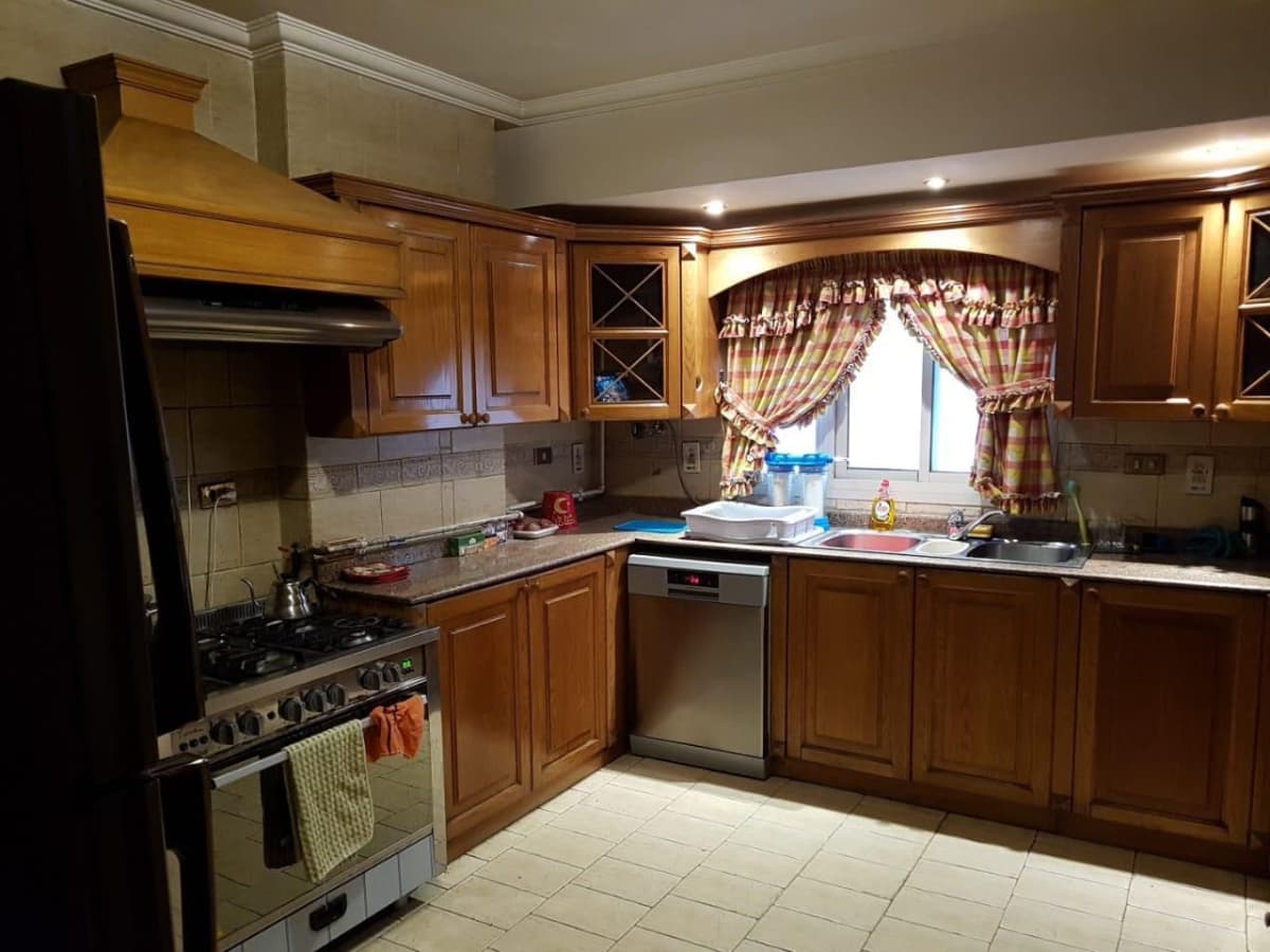 Spacious 3-Bedroom Apartment in Degla Maadi