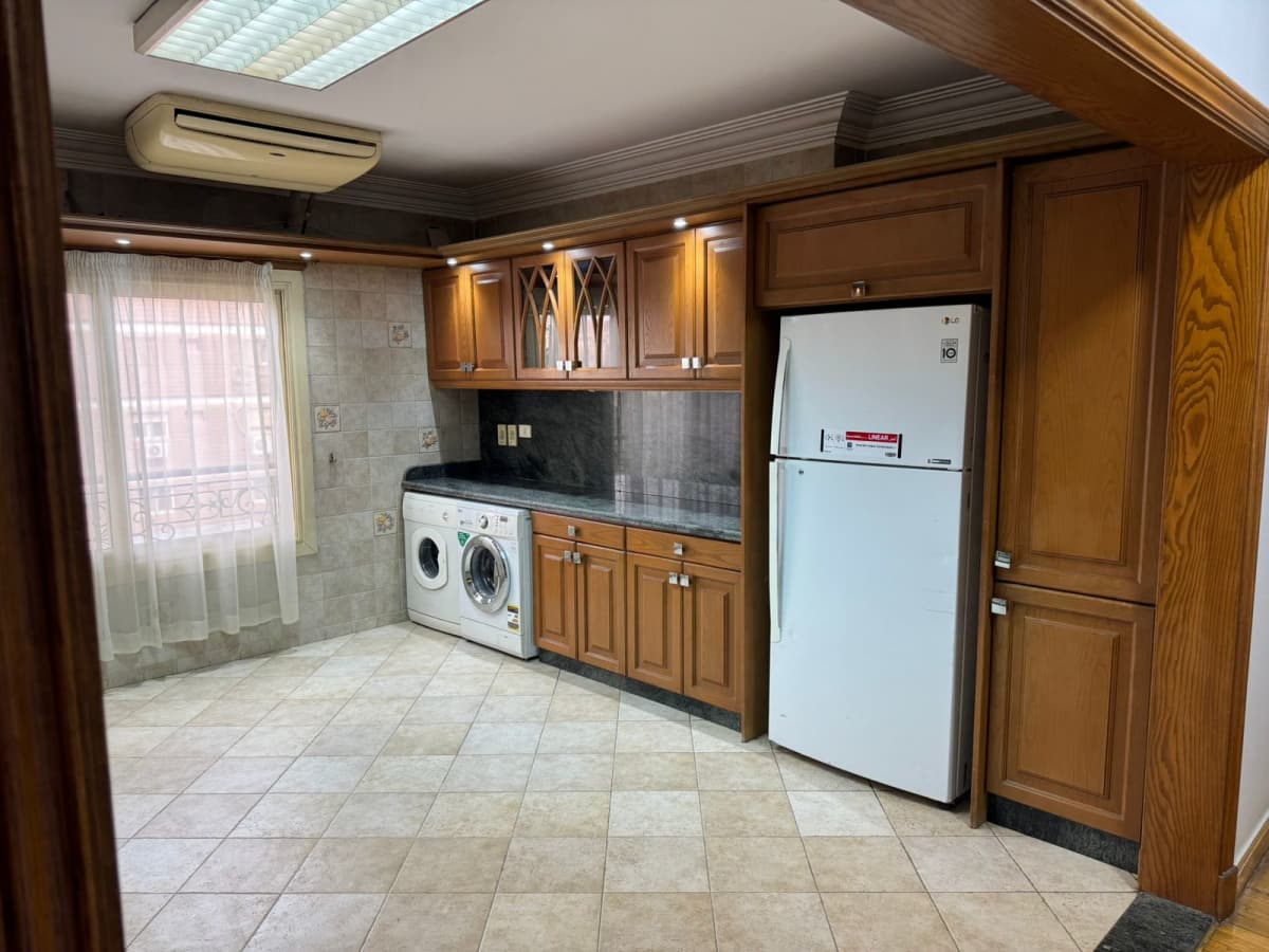 Chic & Modern Apartment For Rent In Maadi Degla.