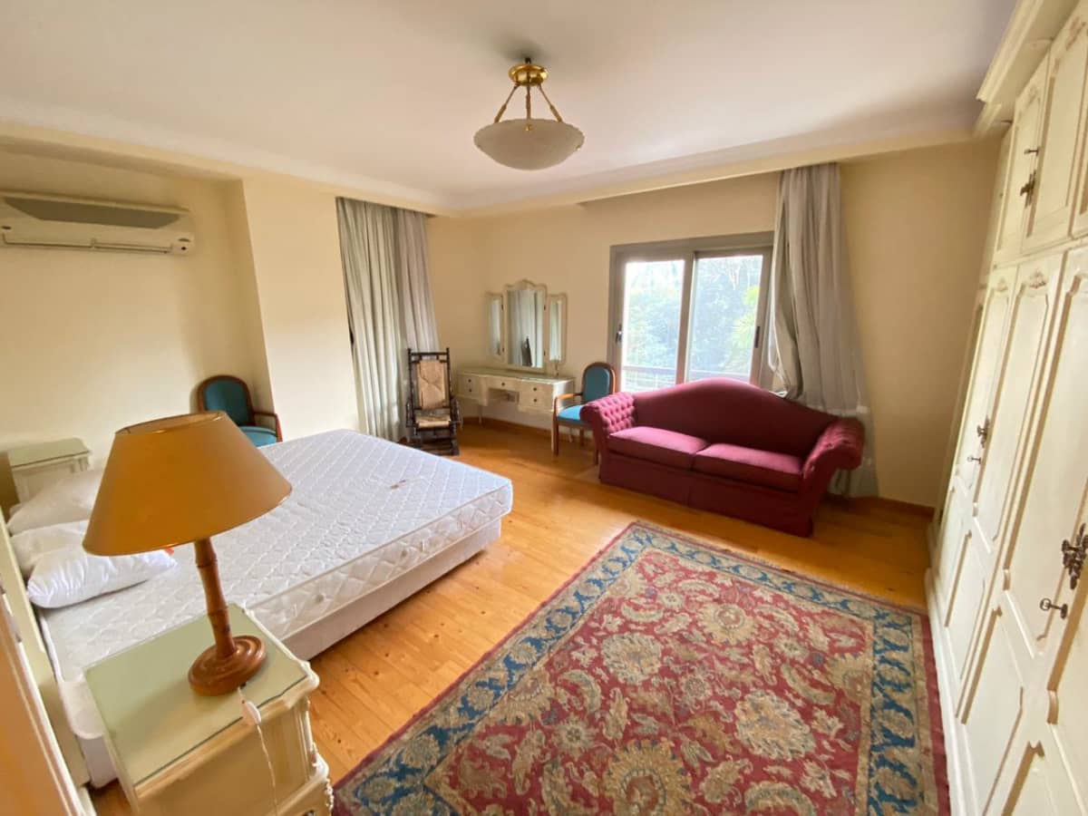 Spacious 4BR Apartment with Private Balcony