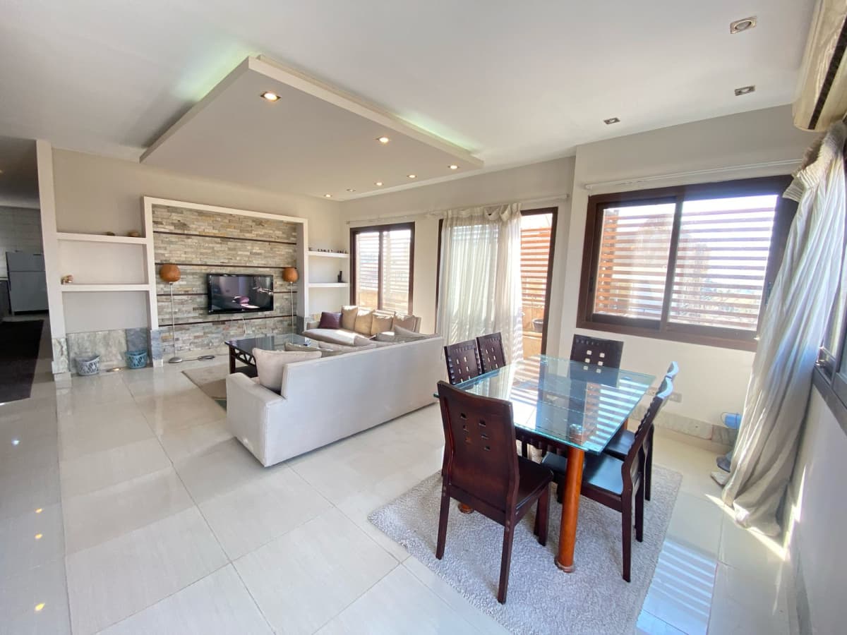 Prime 2BR Penthouse in the Heart of Maadi
