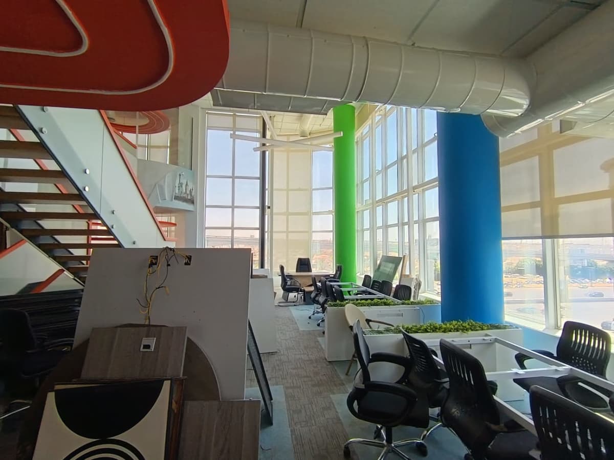 Fully Finished Administrative Full Floor  | 700m² | 90th South.