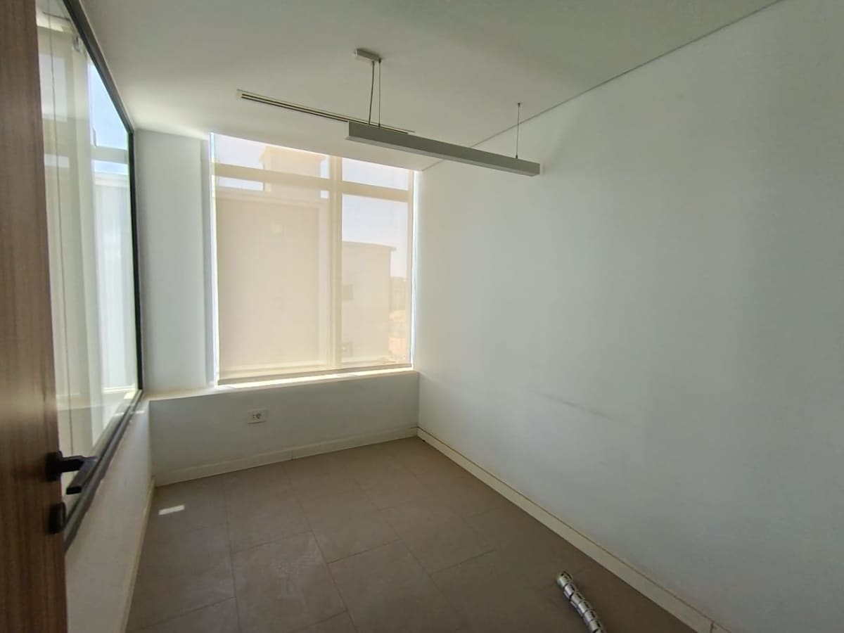 Fully Finished Administrative Full Floor  | 700m² | 90th South.