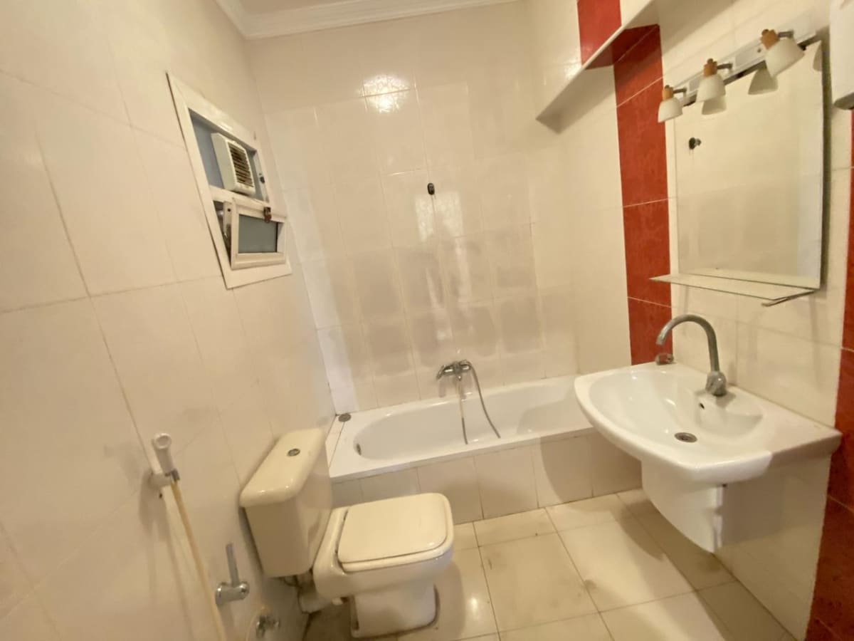 Semi Furnished Apartment 6-Bedrooms In Maadi Sarayat