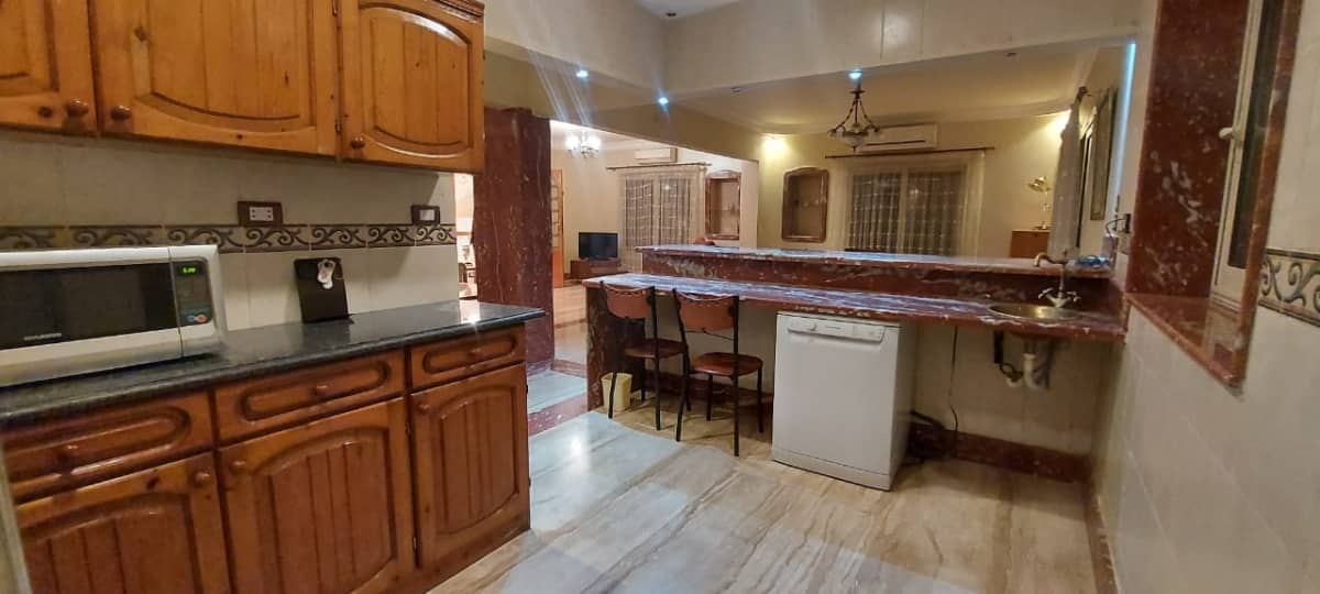 Bright and Spacious 3BR Apartment in Maadi