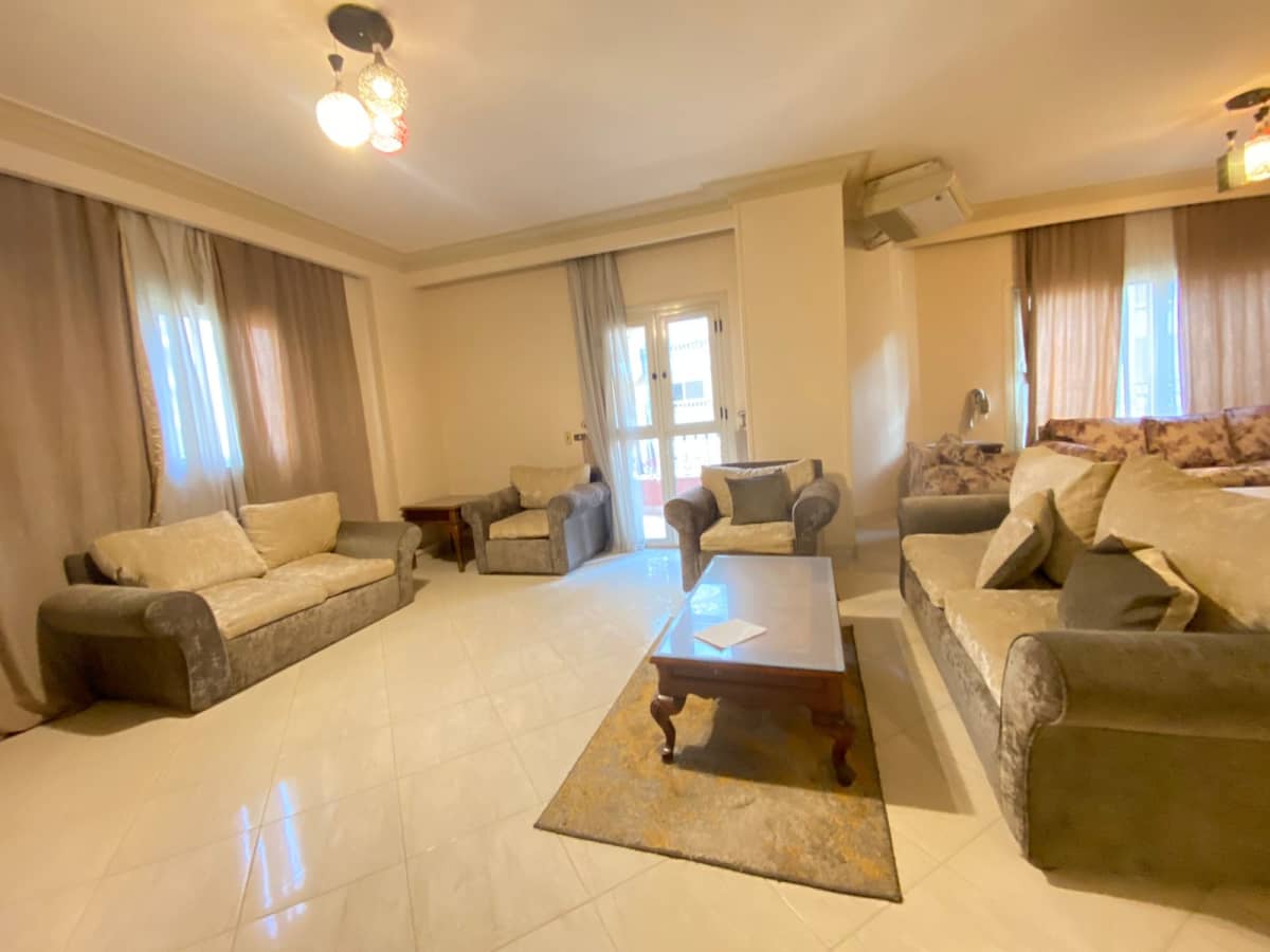Three-bedroom Family Apartment In Maadi Degla