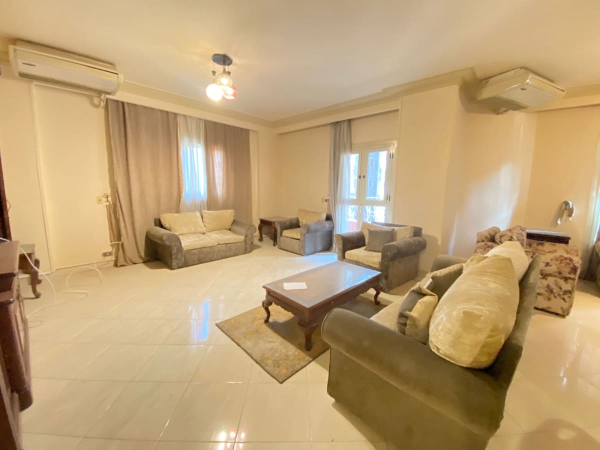 Three-bedroom Family Apartment In Maadi Degla