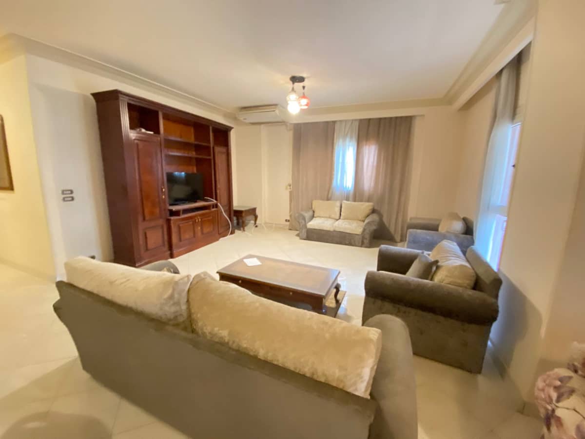 Three-bedroom Family Apartment In Maadi Degla