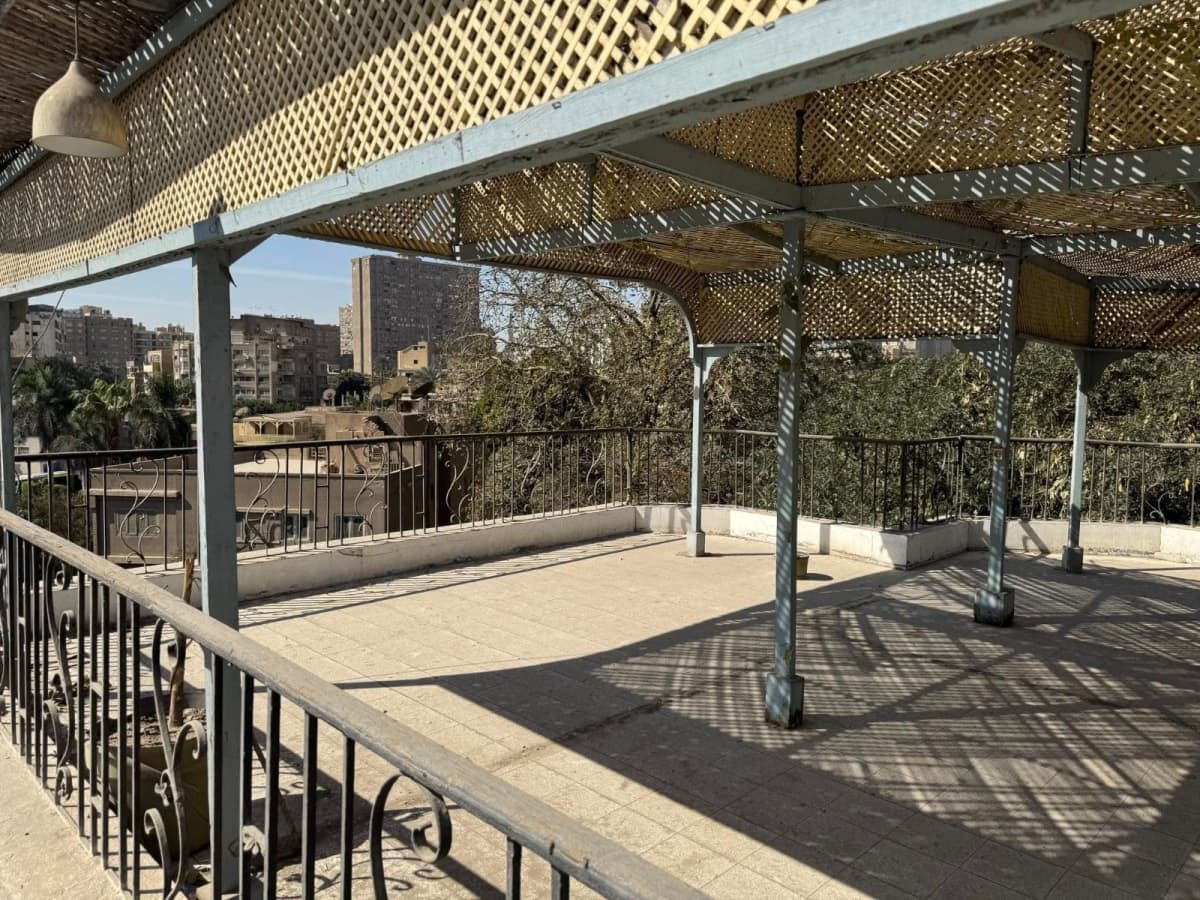 Semi Furnished Apartment With 1-Master bedroom In Maadi Sarayat