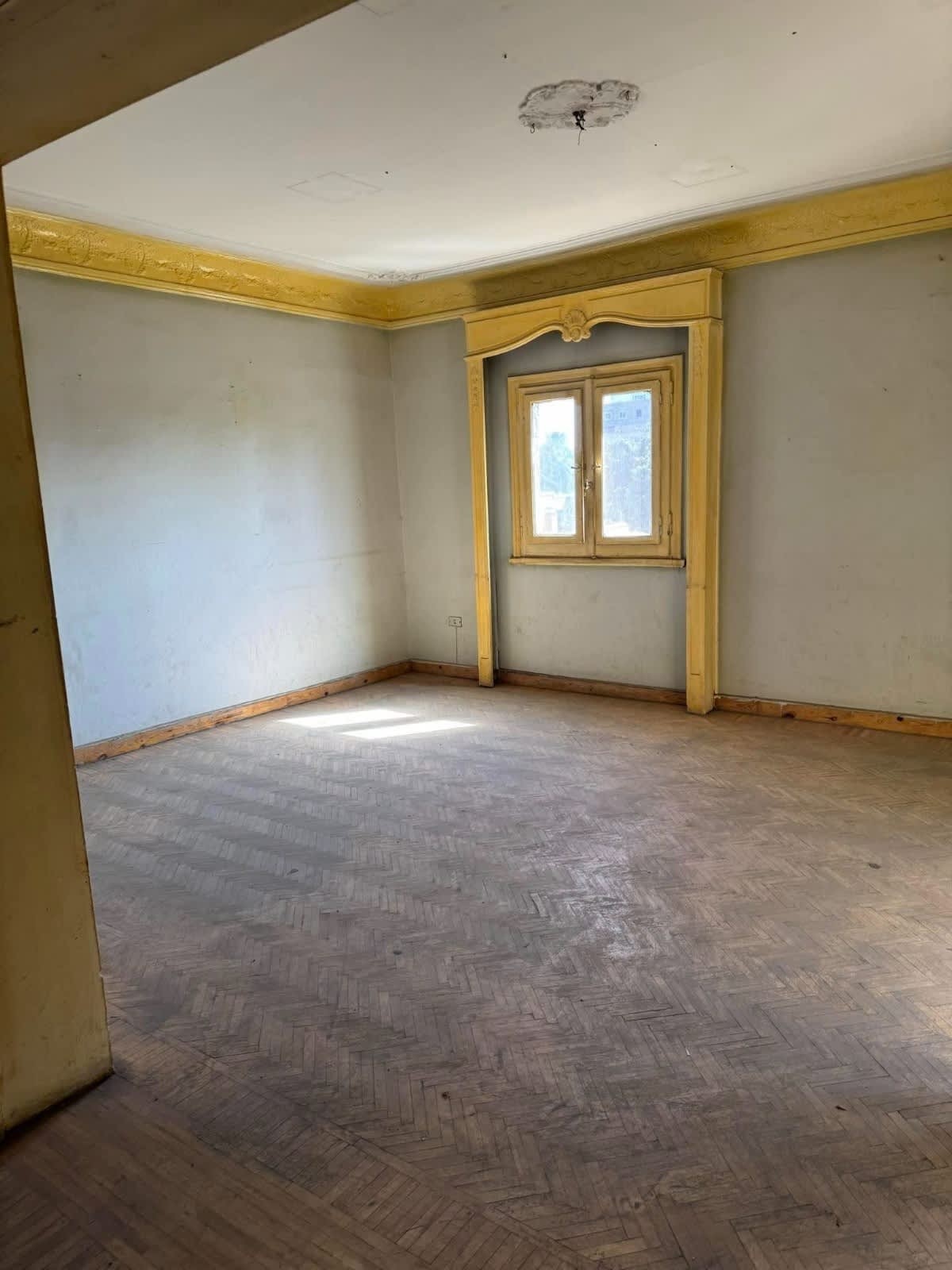 Semi Furnished Apartment With 1-Master bedroom In Maadi Sarayat
