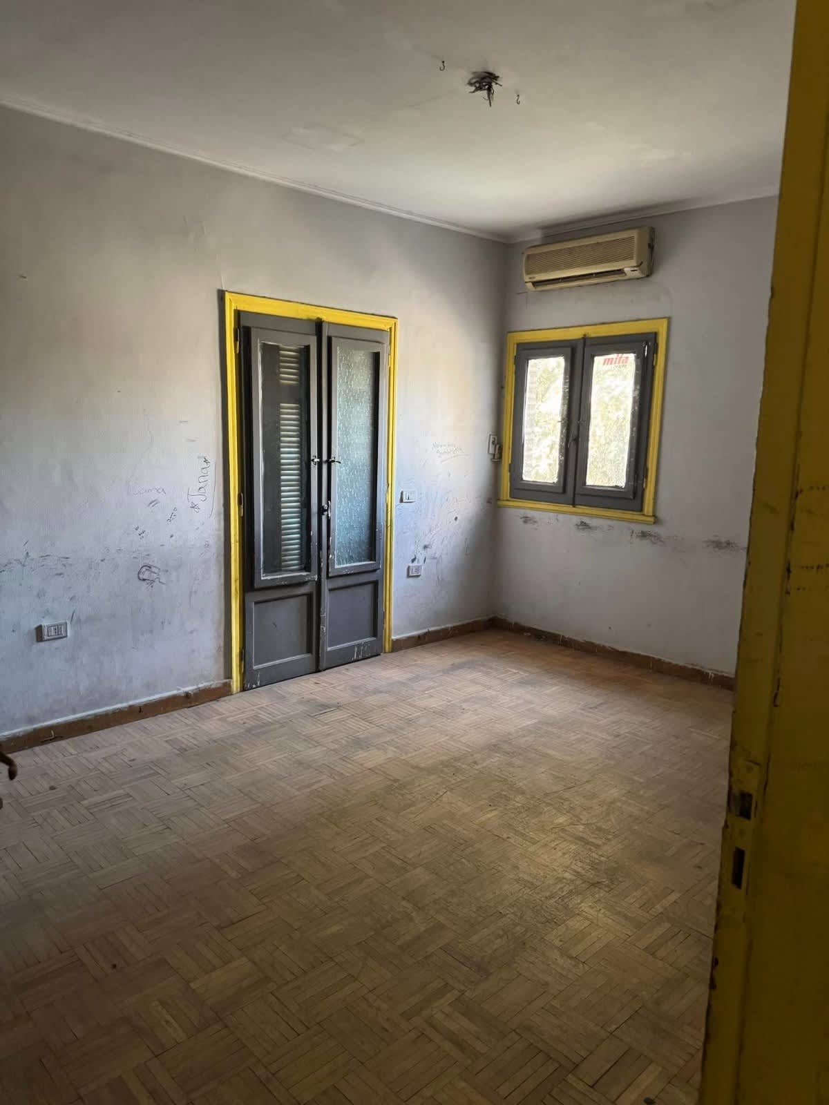 Semi Furnished Apartment With 1-Master bedroom In Maadi Sarayat