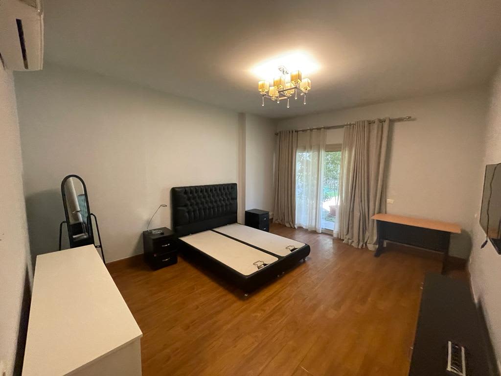 Sophisticated Pool-Access Apartment In Maadi Sarayat.