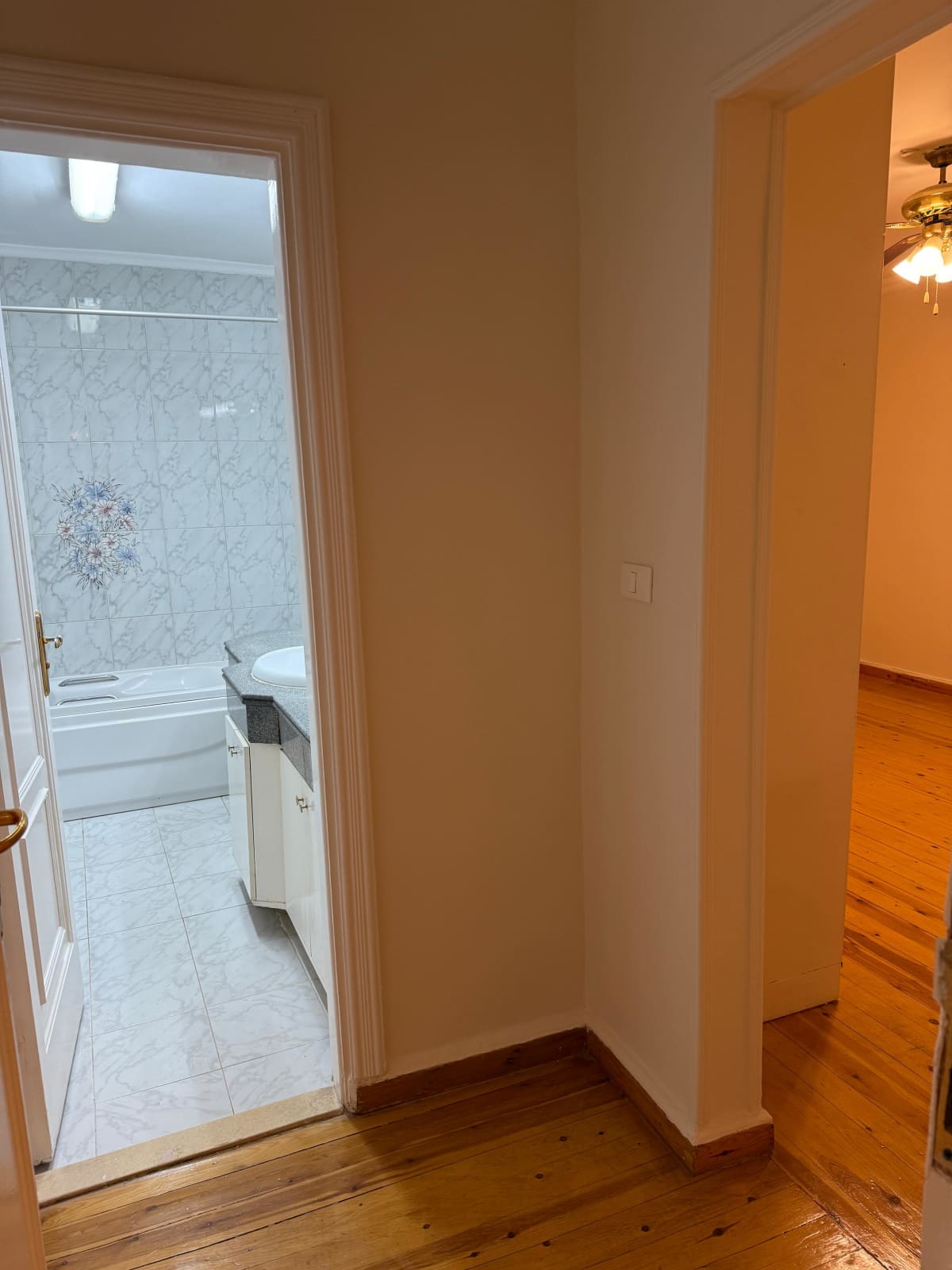 Nice Finishing Apartment In Maadi Sarayat With 180Sqm