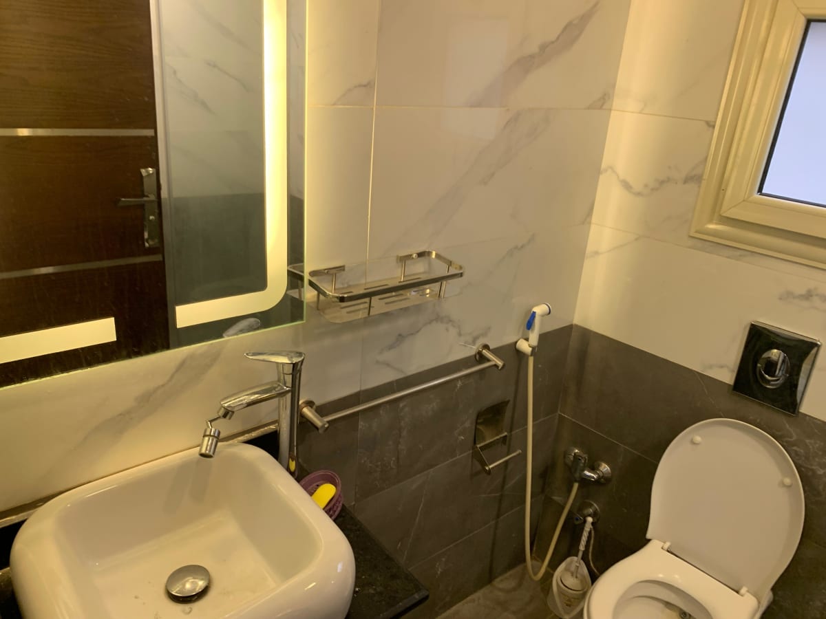 Modern 3BR Apartment in a Peaceful Maadi Location