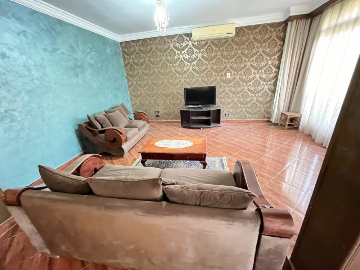 Furnished 2-BR Apartment for Rent in Maadi - 130 M2
