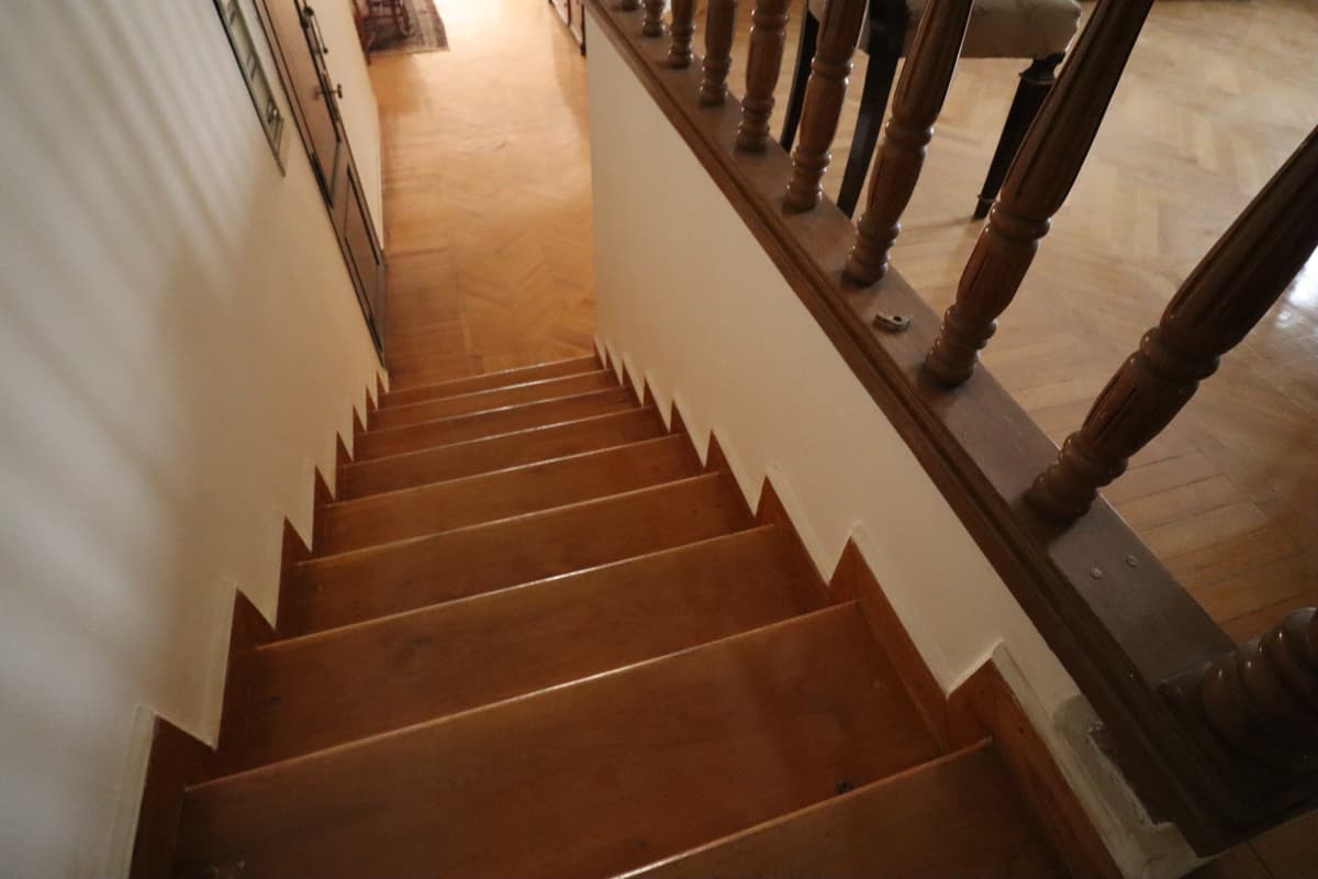 Furnished & Sunny Apartment In Maadi Sarayat