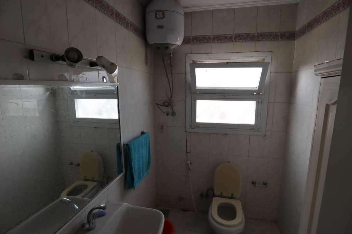 Furnished & Sunny Apartment In Maadi Sarayat