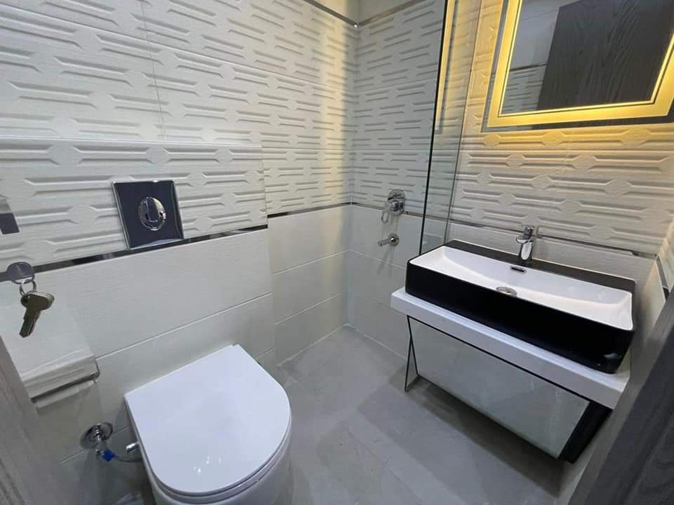 Modern 3BR Apartment in Prime Maadi Location