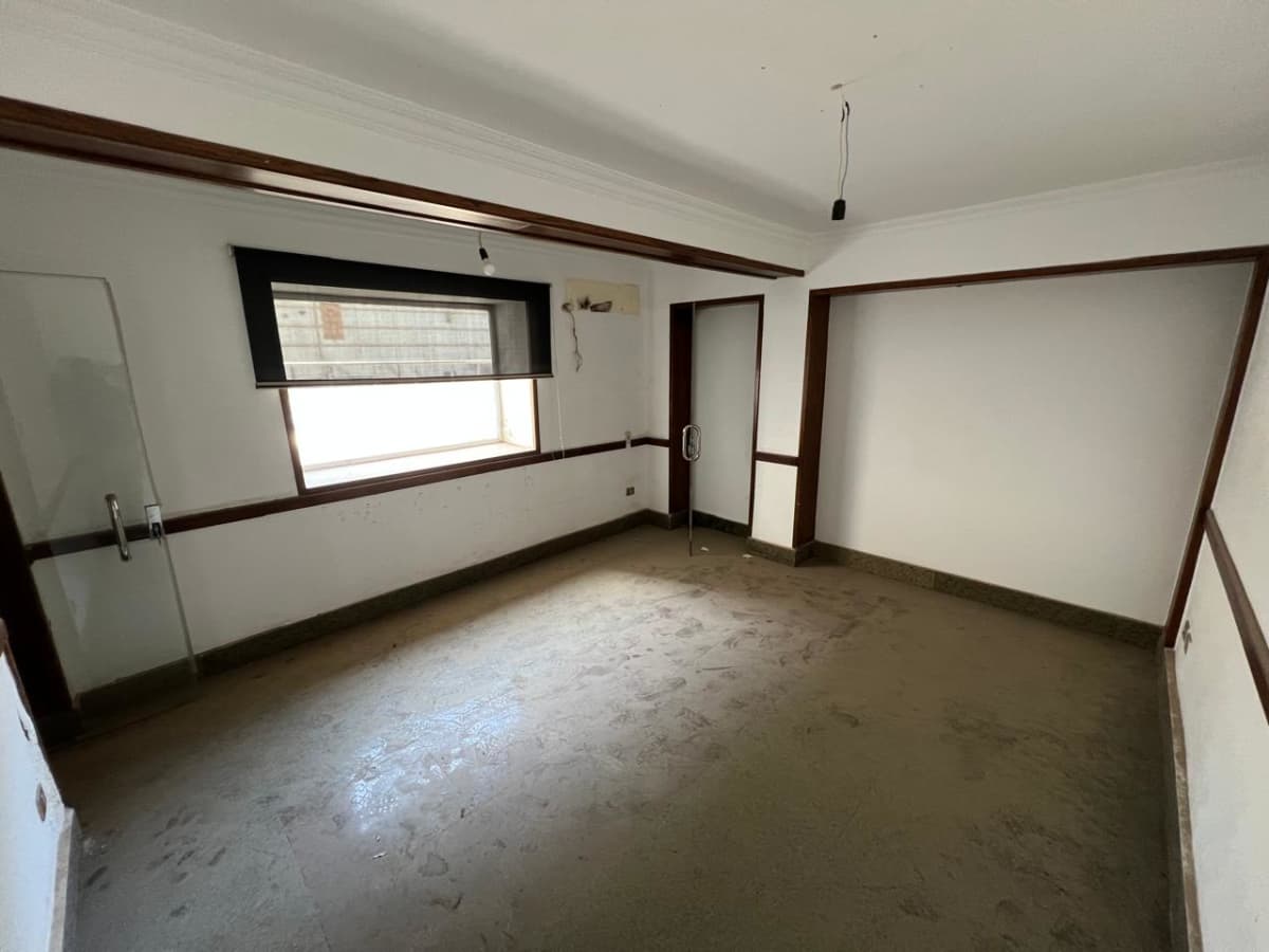 Administrative Villa For Rent | 1400m² | Sarayat . 