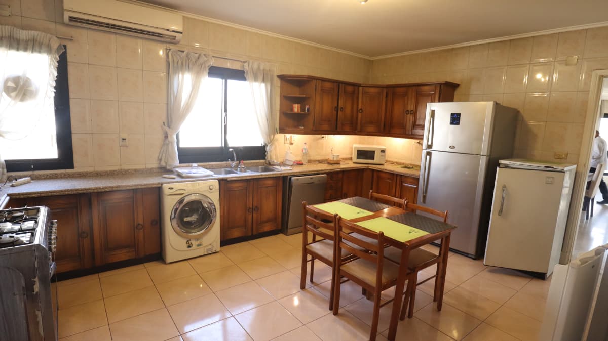 Bright and Modern Apartment in Prime Maadi
