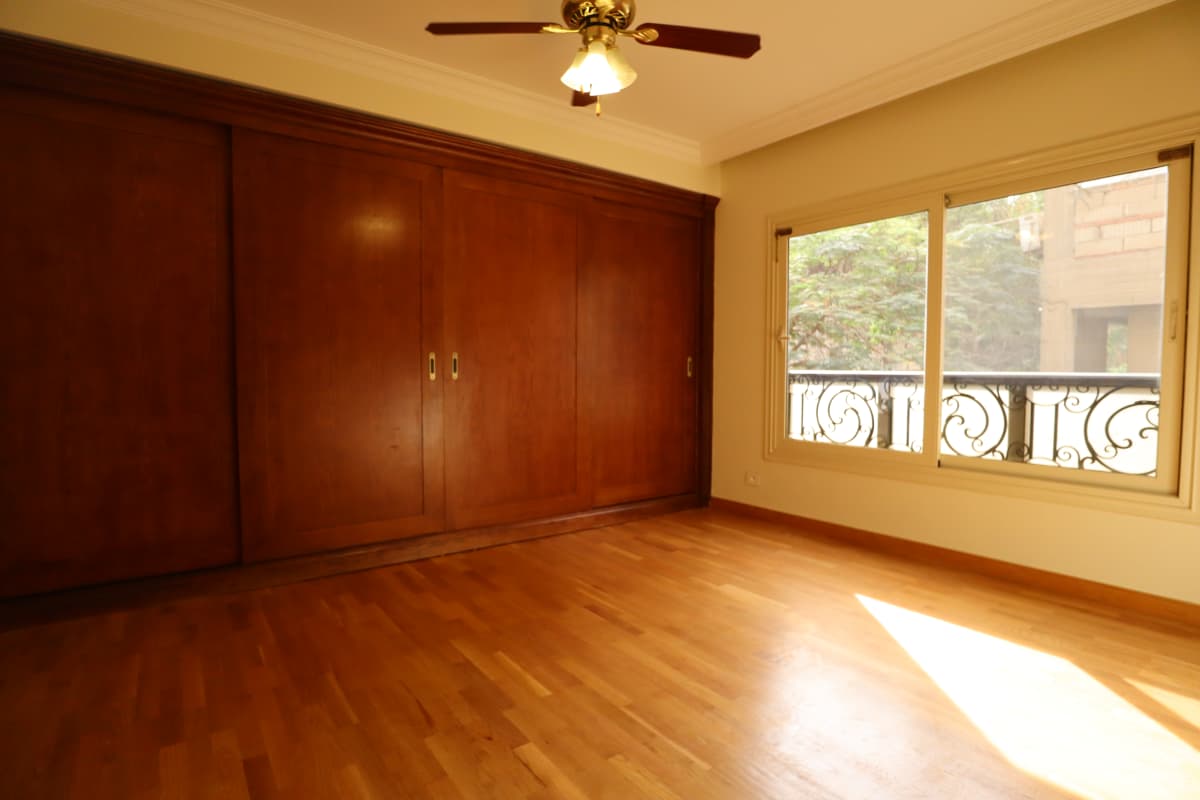 Modern 5BR Apartment Near International Schools