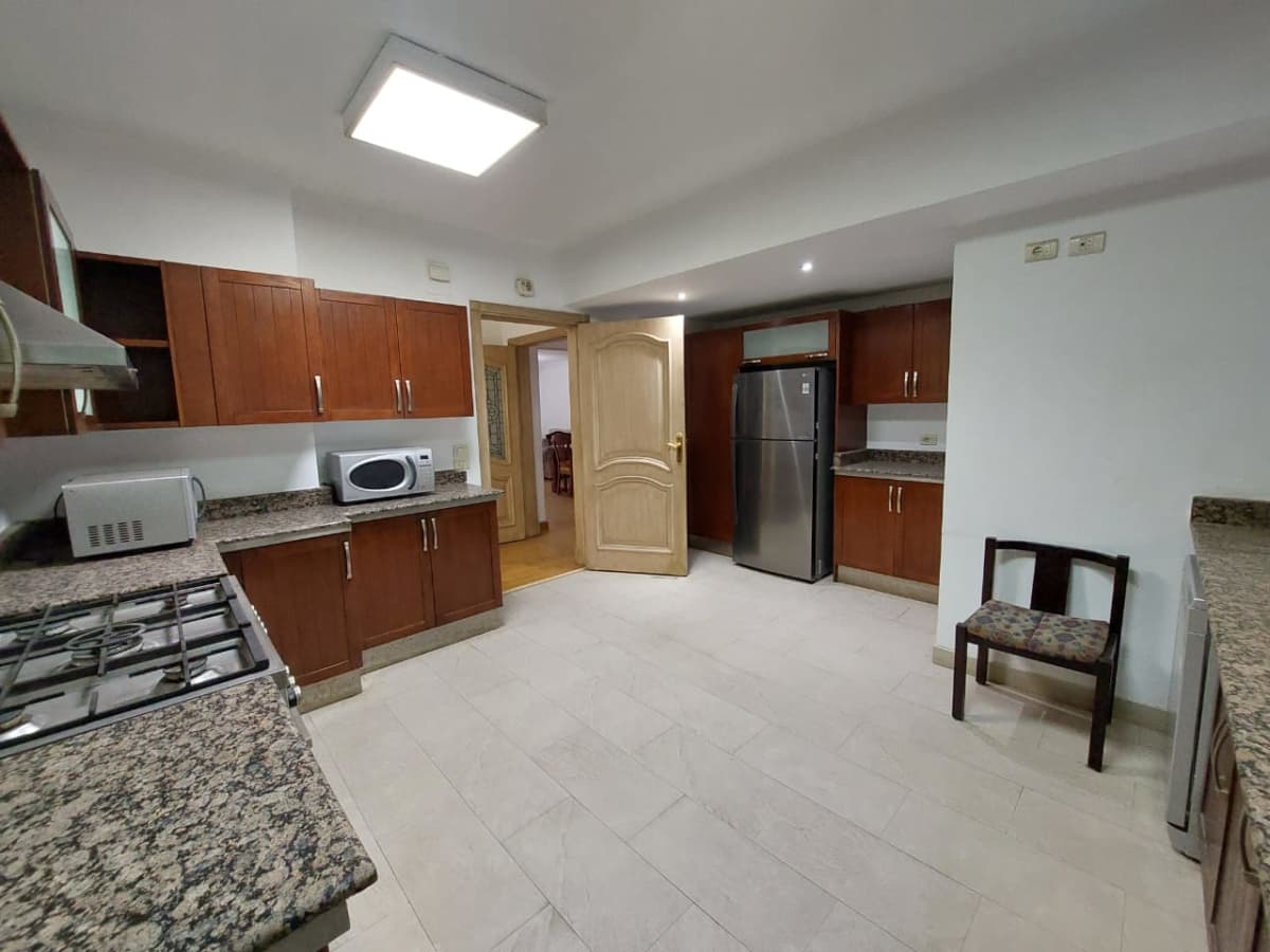 Spacious 250 sqm Apartment in Prime Maadi Location